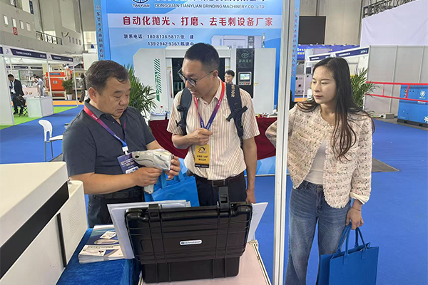 為嘉賓介紹我司優(yōu)質產(chǎn)品